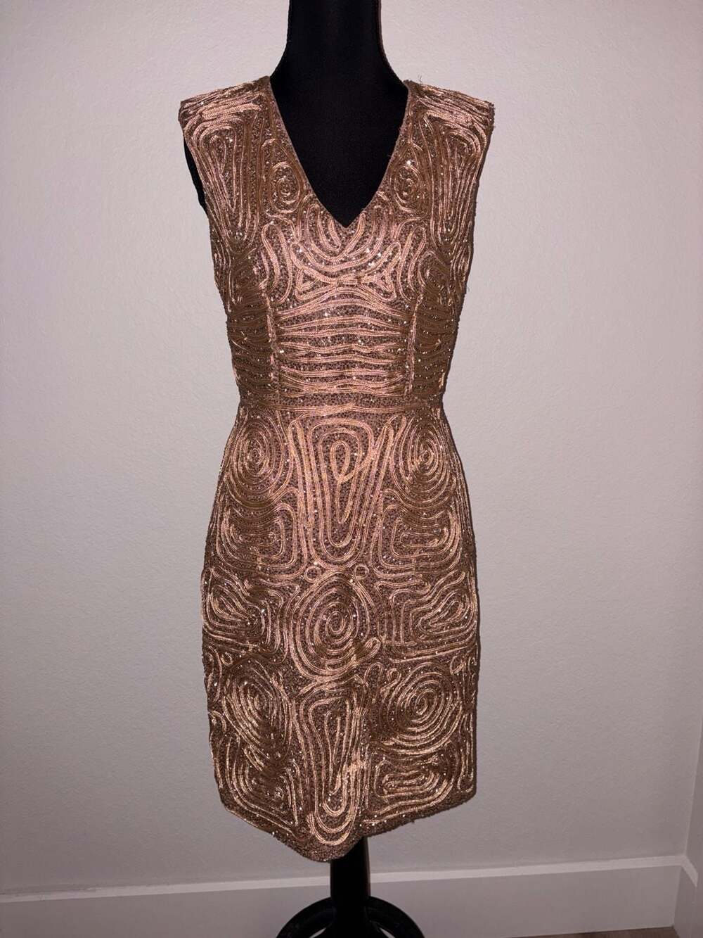 Aiden Mattox Dress Size 2 Rose Gold Sequin